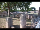 00642 ostia - regio v - insula xii - horrea di hortensius (v,xii,1) - bli ri suedwesten - 09-2022.jpg